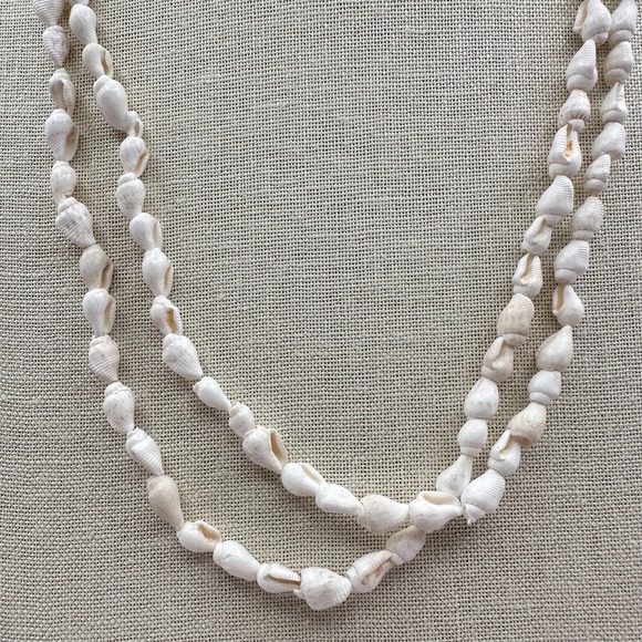 Jewelry - Vintage 90s Boho White Seashell Double Strand Necklace Beach Women's Jewelry